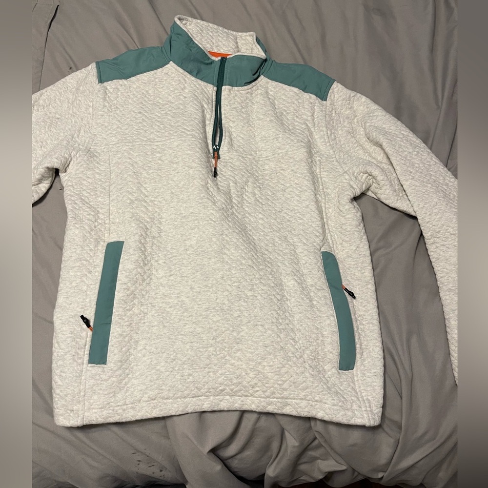 Women’s chubbies pullover